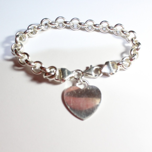Link Jewelry - Sterling silver link bracelet with heart charm